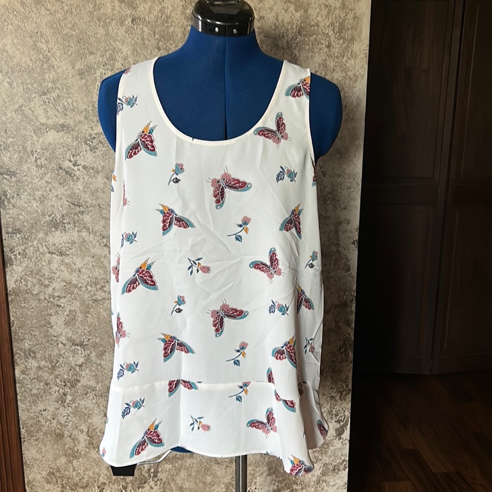 Women-Loft-Size Medium-Ivory w/Butterfly Print-Camisole-NWT